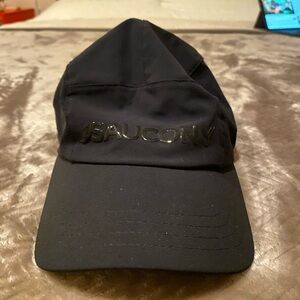Saucony Black Hat